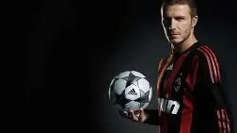 “漫画描绘：指引中国进步的积极力量之光”